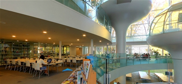 ห้องสมุดที่สวยที่สุดในโลก Seikei University (2)